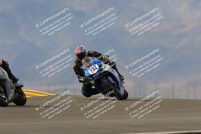 media/Sep-11-2022-SoCal Trackdays (Sun) [[81b7e951af]]/Turn 9 (930am)/